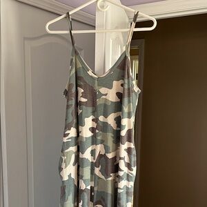 Zenana Outfitters Gray and Cream Dress